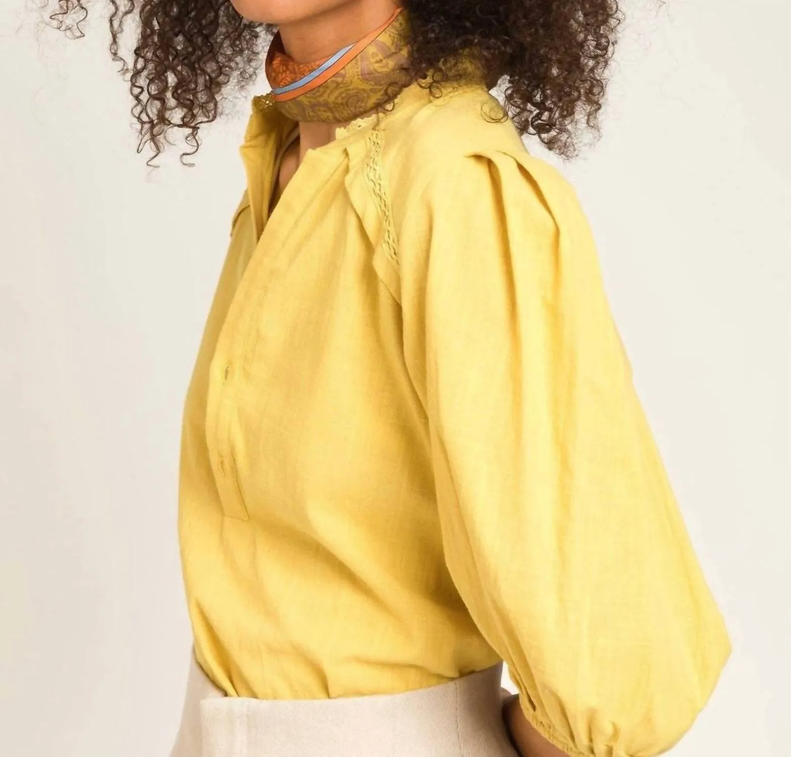 An'Ge - Puff Sleeve Crochet Blouse